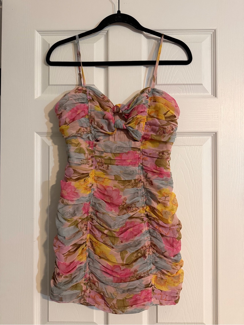 Olivaceous Floral Keyhole Ruched Mini Dress
